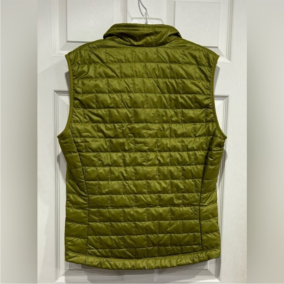 Patagonia Men’s Medium Nano Puff Insulated Vest Graze Green Puffer NWT Puffy - Picture 7 of 10